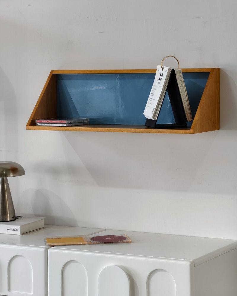 Luna Open-Design Modernist Rack