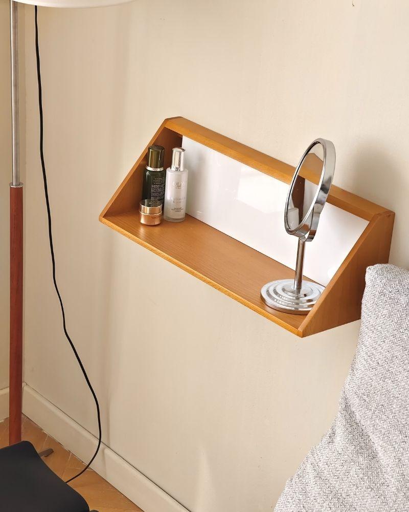 Luna Open-Design Modernist Rack