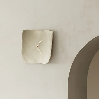 Eva Minimalist Clock