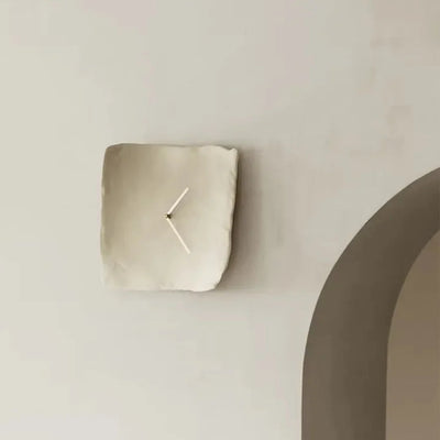 Eva Minimalist Clock